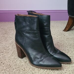 EUC Franco Sarto Marmalade Black Leather Heeled Booties | Size 9